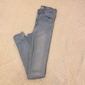 Bullhead skinny jeans